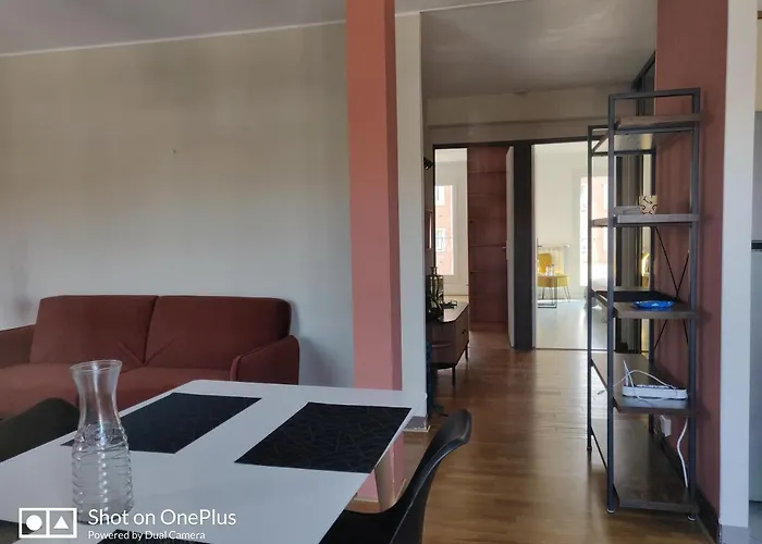 Grand Avec Terrasse, Paris12 Apartment *